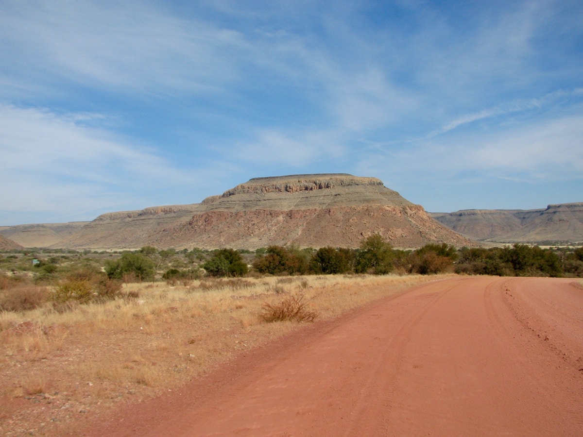 Photo d'un paysage lors d'un voyage au Namibie pour le livre Chasseurs de pierres en Namibie